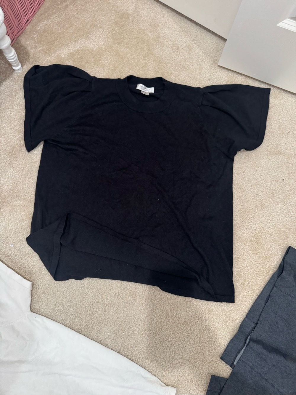 Classic Black CrewneckT-Shirt